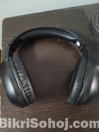Bluetooth headphone